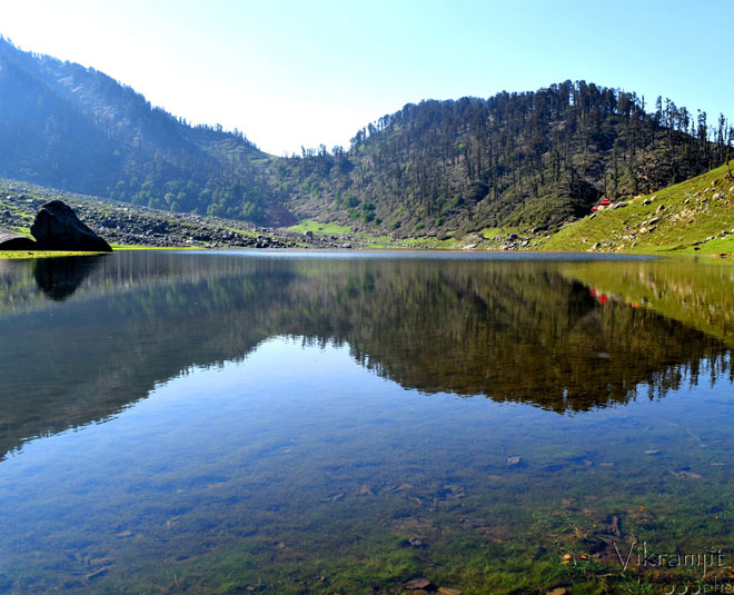 Day 2: Mcleodganj to Kareri village and Kareri Lake Trek (Camp Overnight Stay)